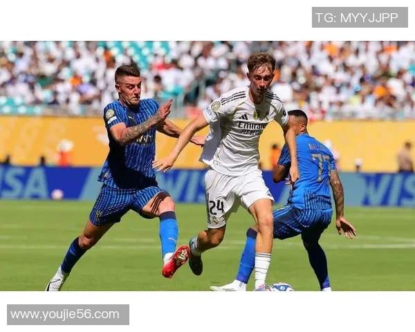 英超焦点战皇马大胜莱比锡点球争议引发全场热议