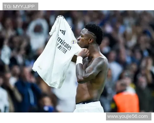 皇马逆转AC米兰夺冠精彩瞬间全场沸腾赛后分析引人瞩目