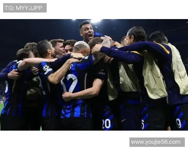 欧冠激战国米狂胜巴萨6比2补时进球点燃全场激情瞬间